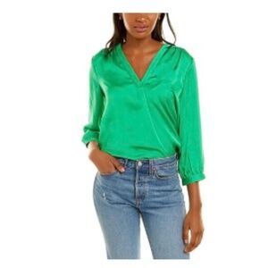 Vince Camuto 3/4 sleeve Rumple Top - Kelly Green - Sz M